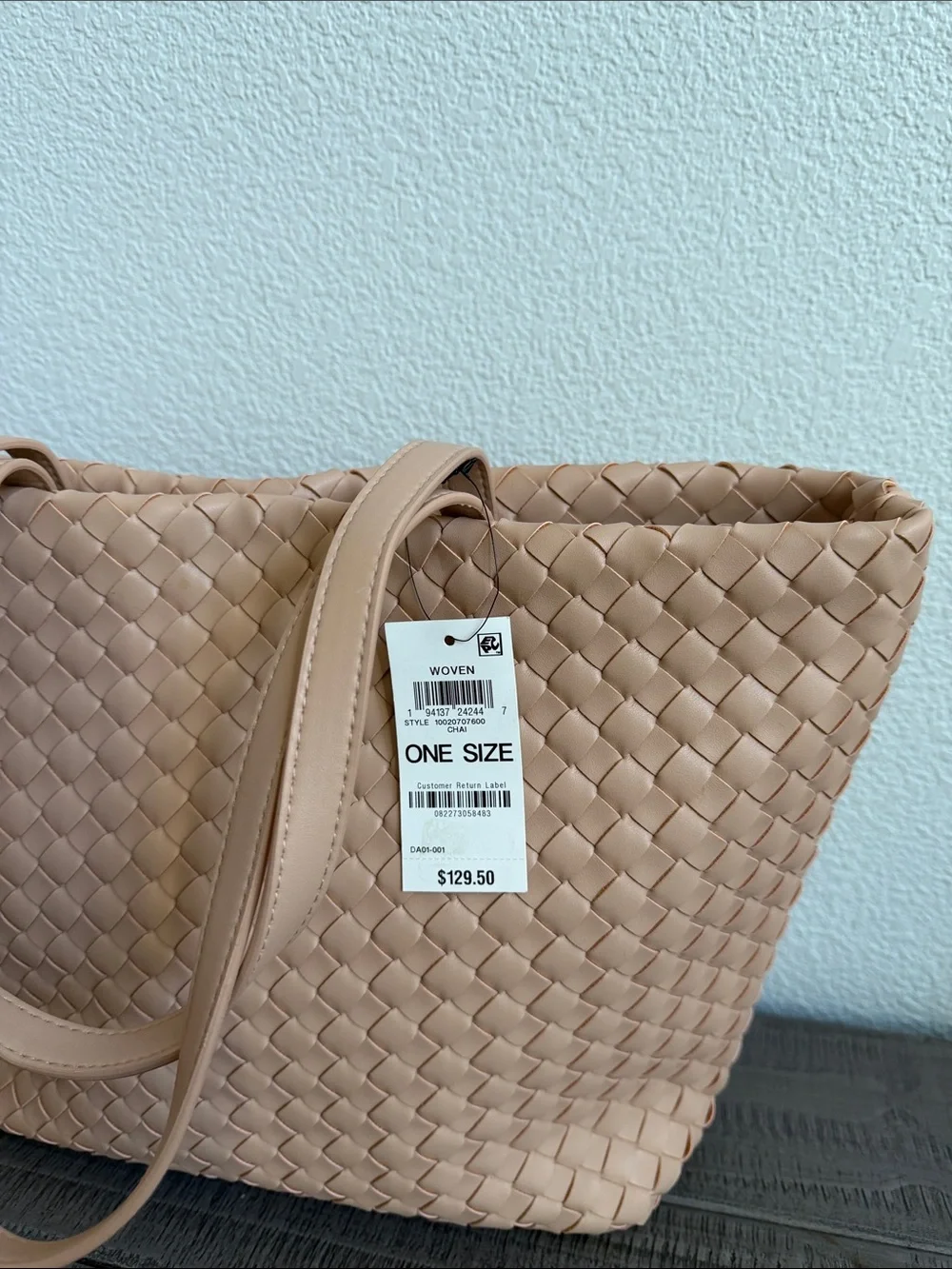ON 34th only tote